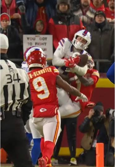 ChrisTrapasso's tweet image. Apparently: Brandin Cooks doesn't have possession here 

...but Xavier Worthy did in last year's AFC title game