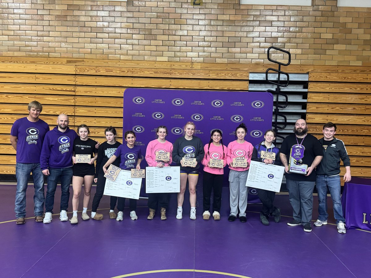 CantonActivity's tweet image. Canton Girls Wrestling takes 1st in the Canton Girls Invite today!  Many great performances on the day.  So exciting to watch! #LittleGiants