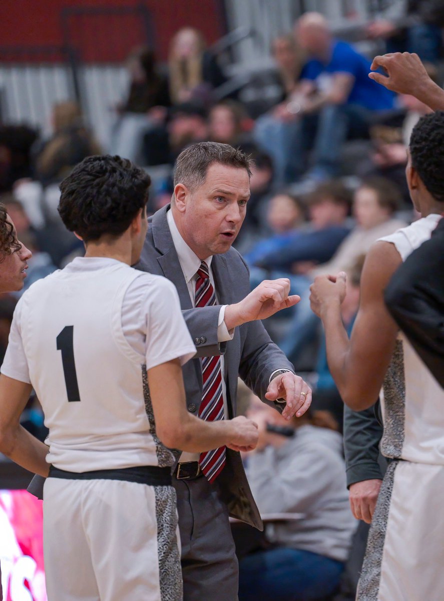 It was a big rivalry win for <a href="/fortbball/">fortboysbball</a> over <a href="/Chrisman_hoops/">WC Basketball</a> Friday, January 16th.

Images available at si.com/high-school/st…