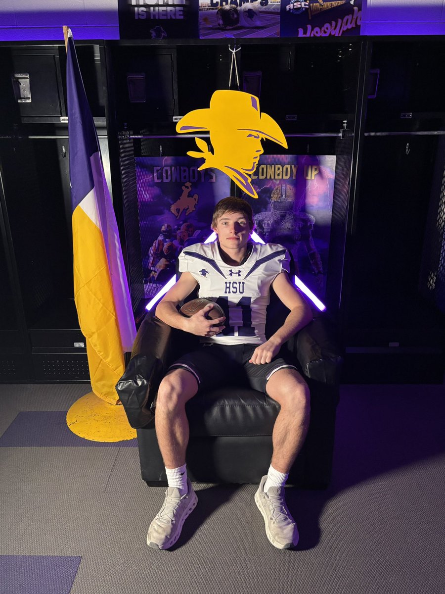 Had an awesome visit today at <a href="/HSUCowboys/">Hardin-Simmons Cowboy Football</a> !! Thank you <a href="/CoachGGlynn/">Coach Glynn</a> and <a href="/BurlesonHSU/">Burleson</a> for having me out today!
#uncommitted2026