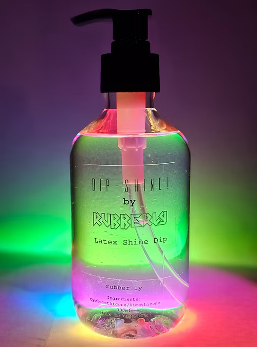 You've asked and we've delivered! DIP-SHNE now comes in 300ml! It is also a handy pump pack too! 

Keep your gear protected and shiny! Get yours at rubber.ly