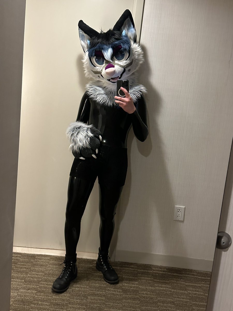 i’m here >:3 come find me out there 🤭 #ANE2026