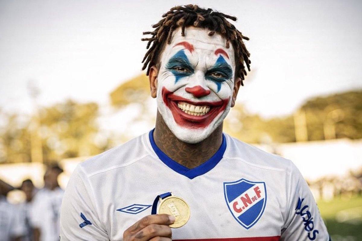 Se lesiono abel? JAJSJJAJAJAJAJJA