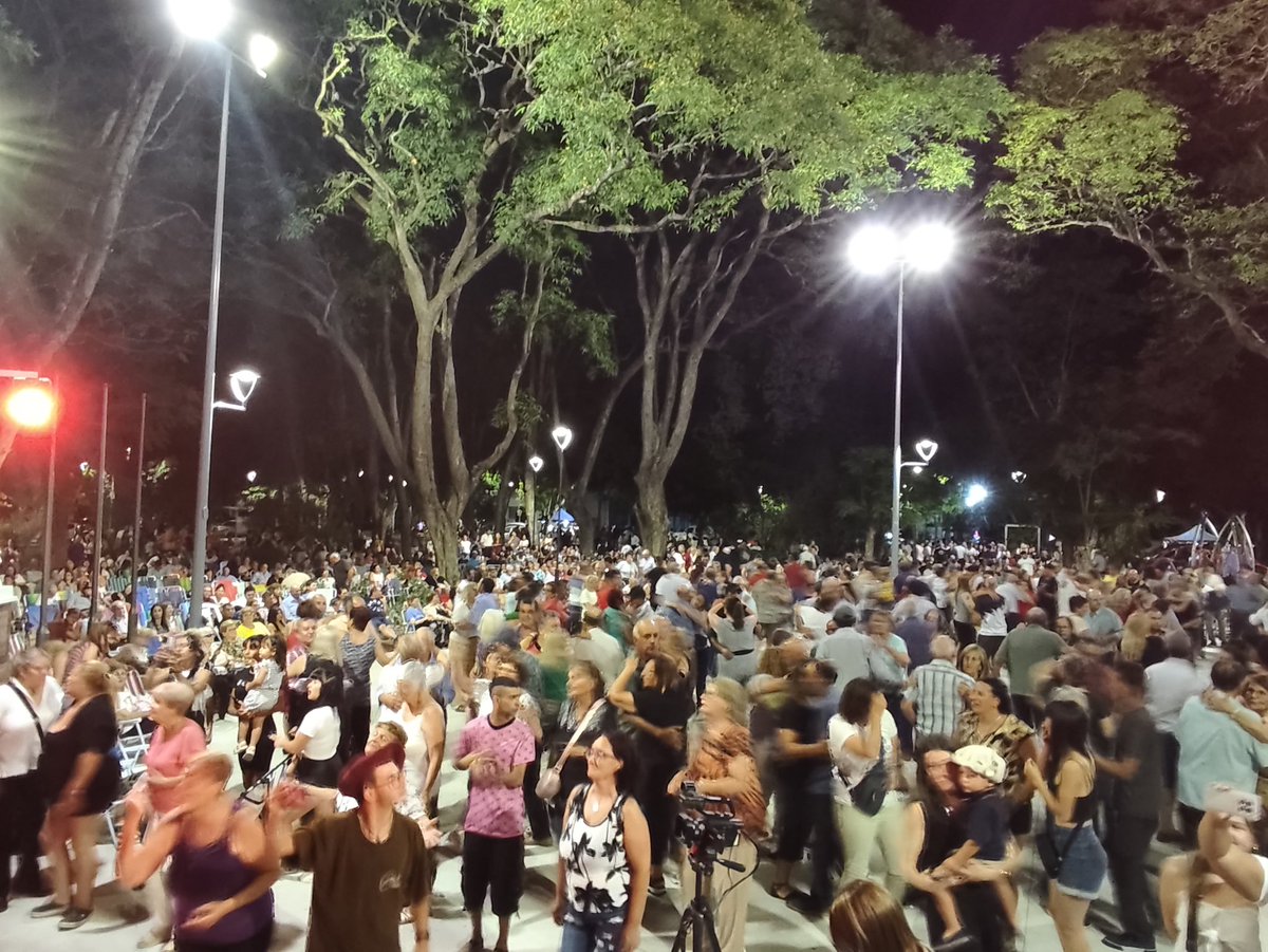 151° Aniversario de San Antonio. 
Otra noche a lleno totalllll!!