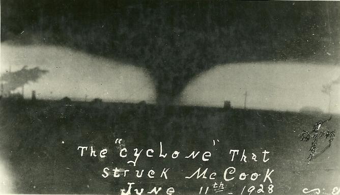 Storm Chase Archive tweet media