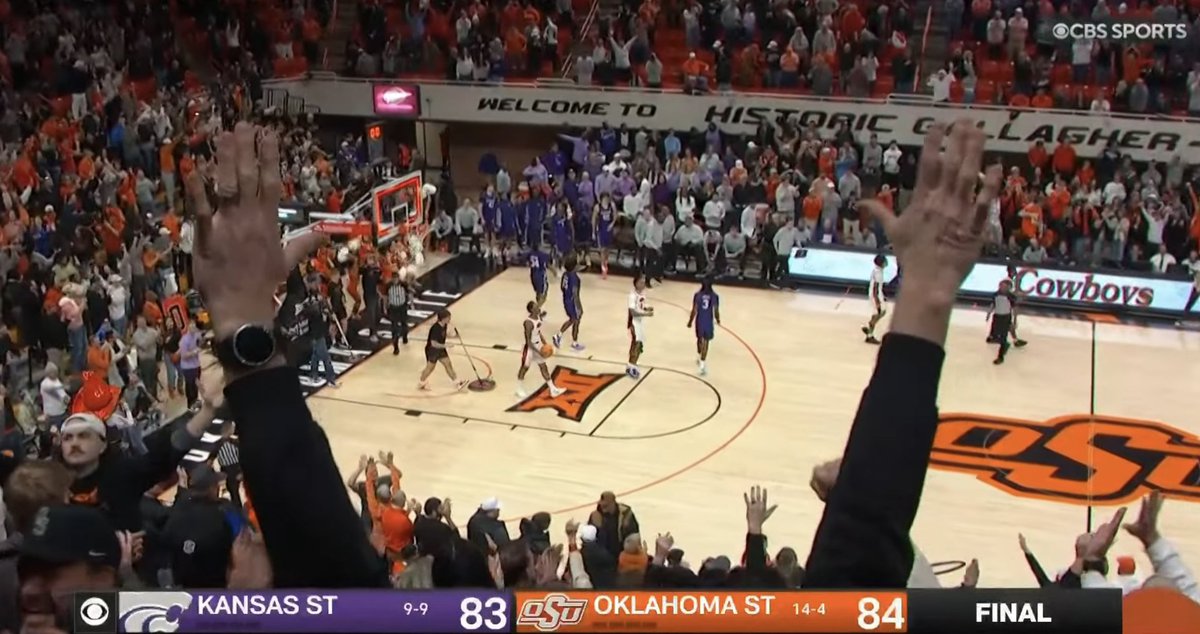 No Context College Basketball tweet media