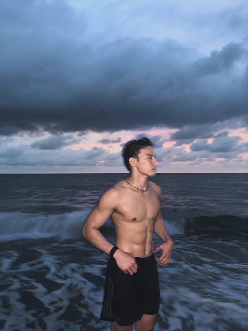 zenitsuyamate's tweet image. Here comes the team captain 🧑‍✈️