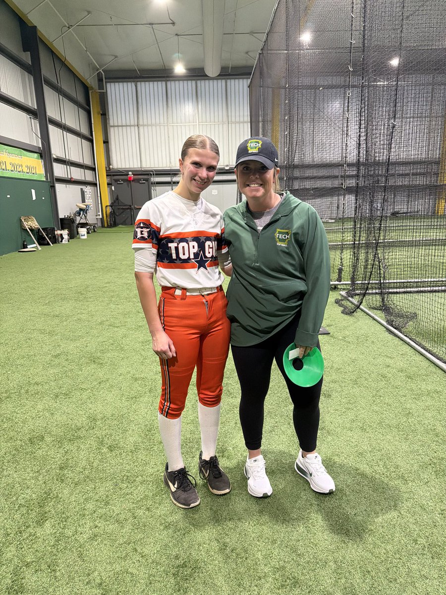 Top Gun 2011 MS tweet media