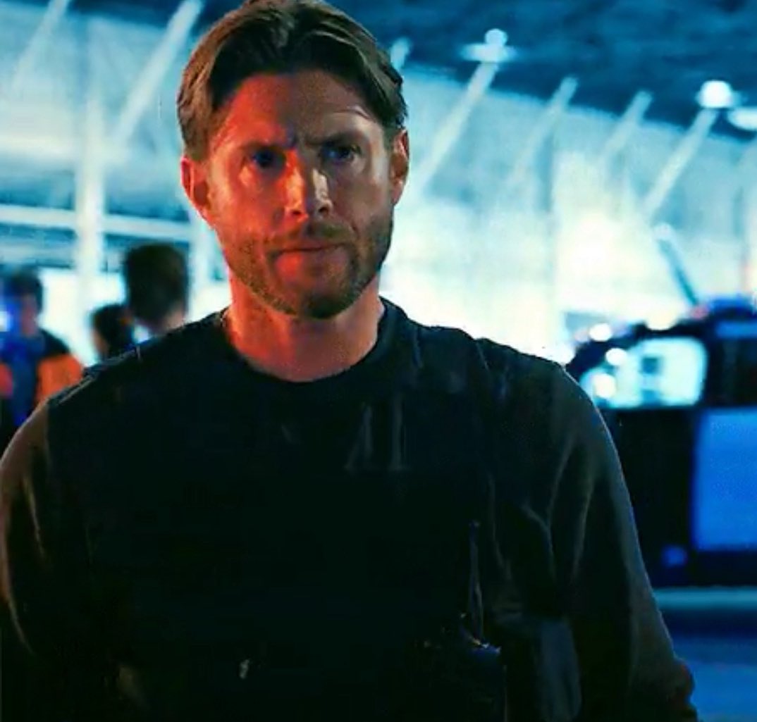 corrupt_touch's tweet image. Nightly This Dean &amp;amp; This Cas 

Cas Novak is about to testify as a witness in the trial of notorious mob boss, and FBI Agent Dean Winchester is assigned to protect him. Cas is guiltier than he seems, and Dean knows it - but Dean still can’t help himself from winding up in Cas’ bed