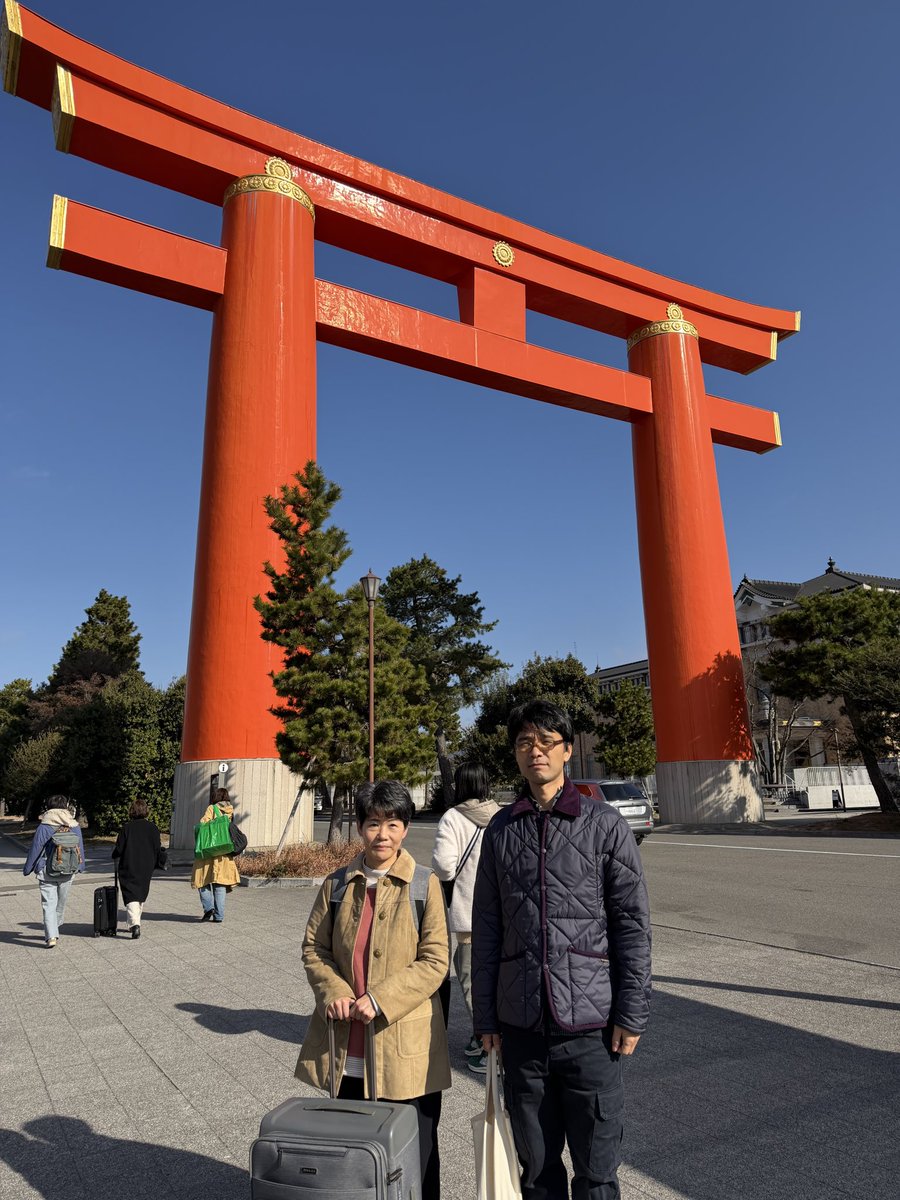 京都は快晴！
文学フリマ京都10
鳥居に到着！

Bookoのブースは
3階あー51.52
です