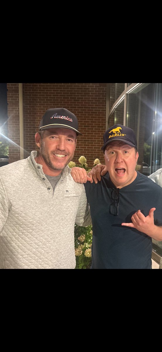 NickSwardson's tweet image. Congrats to the Bills and my twin separated at birth @mattprater on another great season. Congrats to the Broncos! #Edibles #Colorado