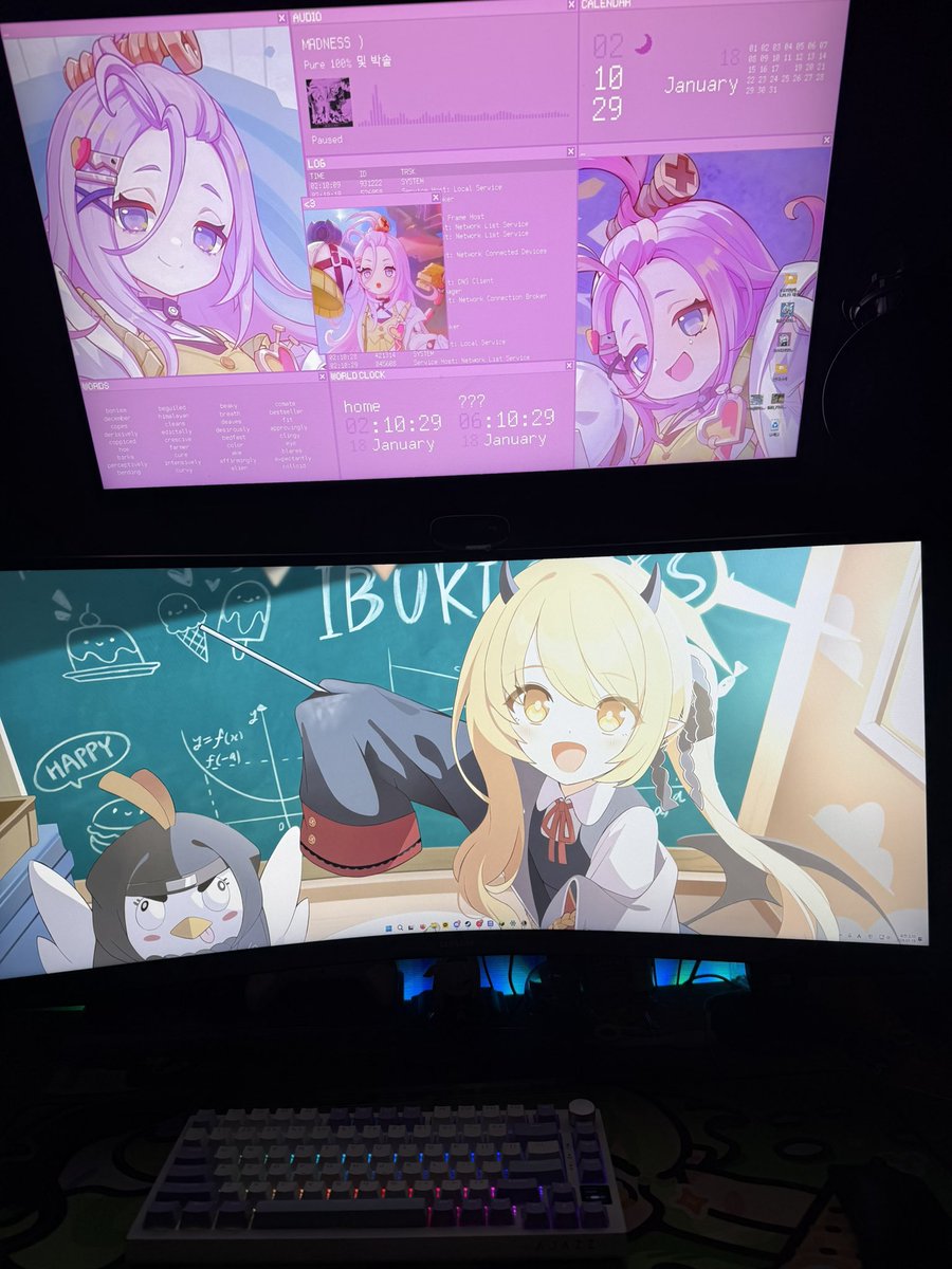 SD_TRIT's tweet image. 모니터를 바꿨서요

이제 로오옹 이부키를 볼수 있서요

으하하