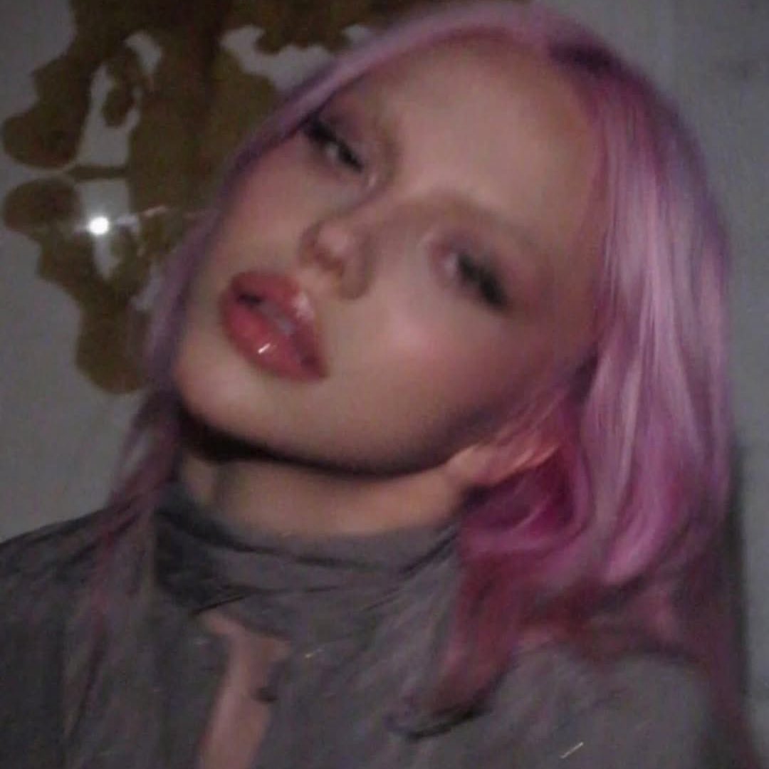 taptapstiletto's tweet image. 