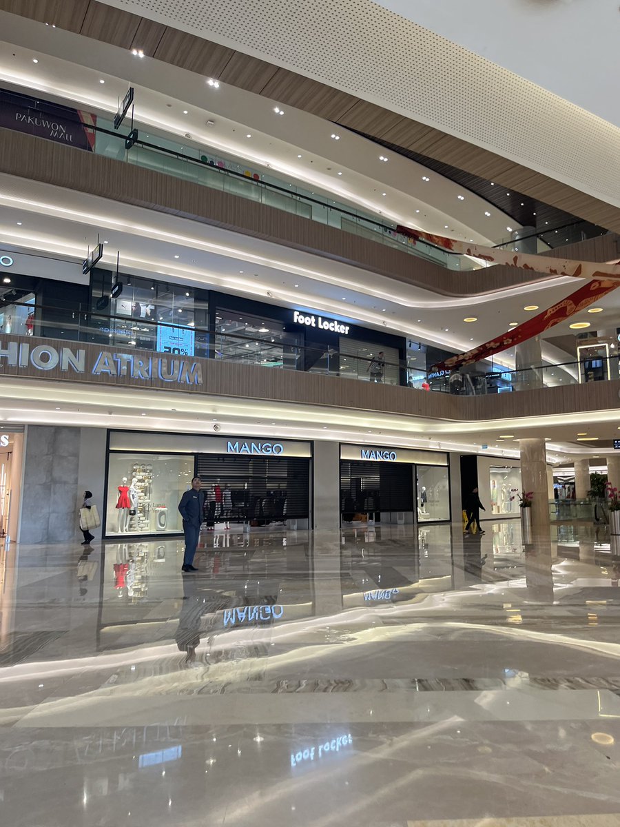 reaselect's tweet image. orang gila mana yg on time jam 10.00 tepat udah di PM