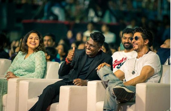 According to Bollywood media reports <a href="/iamsrk/">Shah Rukh Khan</a> is willing to lead the #Don franchise again if provided #Atlee is associated with the film as its creative producer !