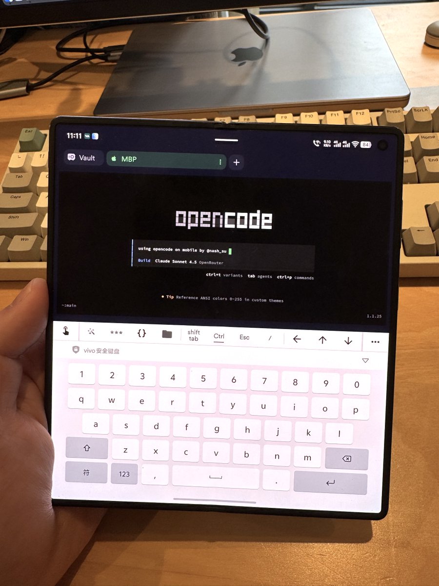 nash_su - e/acc tweet media