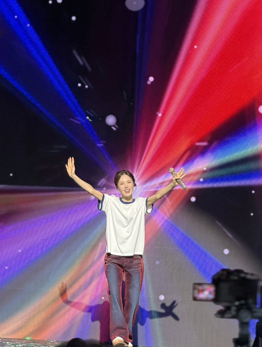 JoooIesss's tweet image. Why is this giving 3 o’clock prayer 😭

Most filos would know 😂