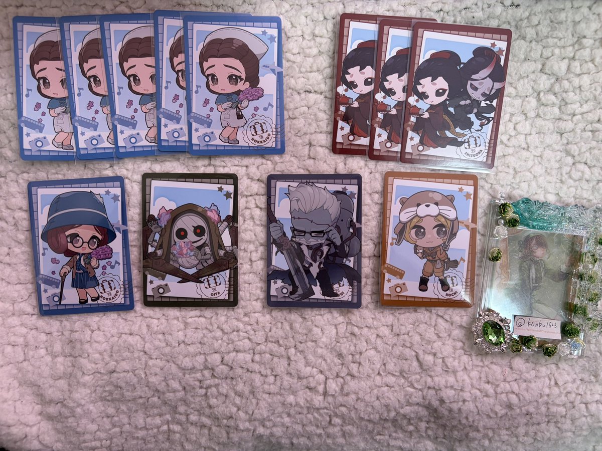 [交換/譲渡]第五人格 identityV Fun trip
トレカ コースター
譲：医師 夢の魔女 玩具職人 応援団 幸運児 芸者 一等航海士 バッツマン 庭師 曲芸師 航空エンジニア 心眼 悪夢 道化師 リッパー 心理学者 患者 「使徒」 結魂者 アンデッド 機械技師
求：同異種 画家 または コースター100/枚 トレカ165/枚