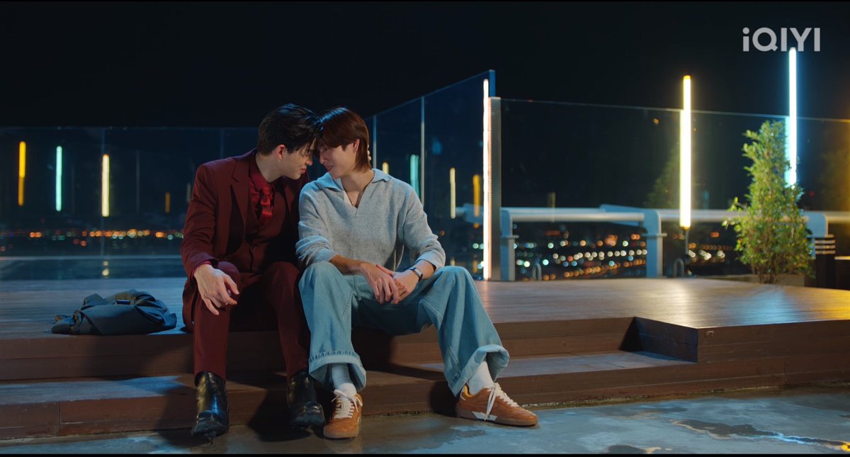 RainiieStar's tweet image. #MeAndTheeSeriesFinalEP

พีช ที่แปลว่า ‘ความรัก’
..

พาโนราม่า … ในทุกๆ ภาพจะมี Focus อยู่เสมอ

เวลาที่ถ่ายพาโนราม่า มันจะมีแกนอยู่เส้นนึงให้เราจับภาพตาม
พูดง่ายๆ คือเพื่อไม่ให้เราหลุดโฟกัสไปมากนัก
เพื่อให้รูปเราออกมาได้ดังใจ เราจะค่อยๆ มู้ฟไปกับแกนนั้น จะช้าหรือเร็ว