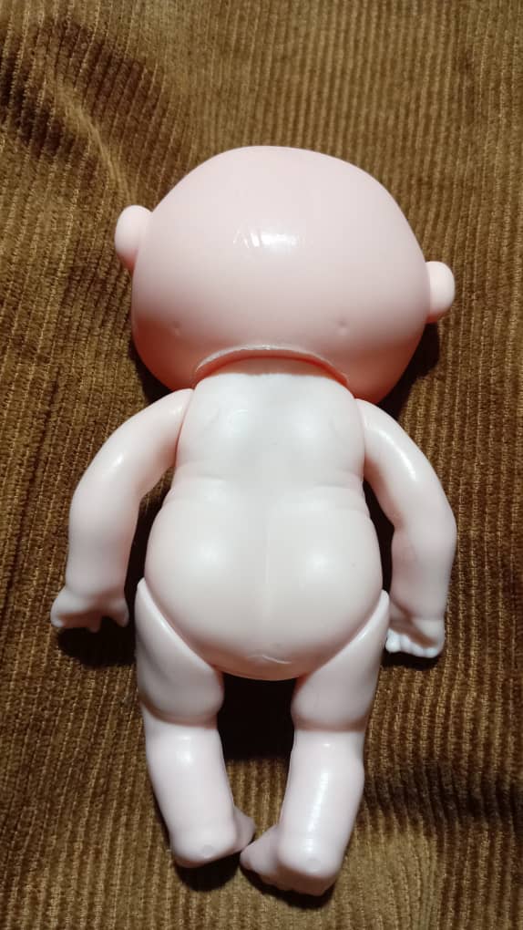 shad0wLyz's tweet image. Mi amigo desnuda labubus #labubus