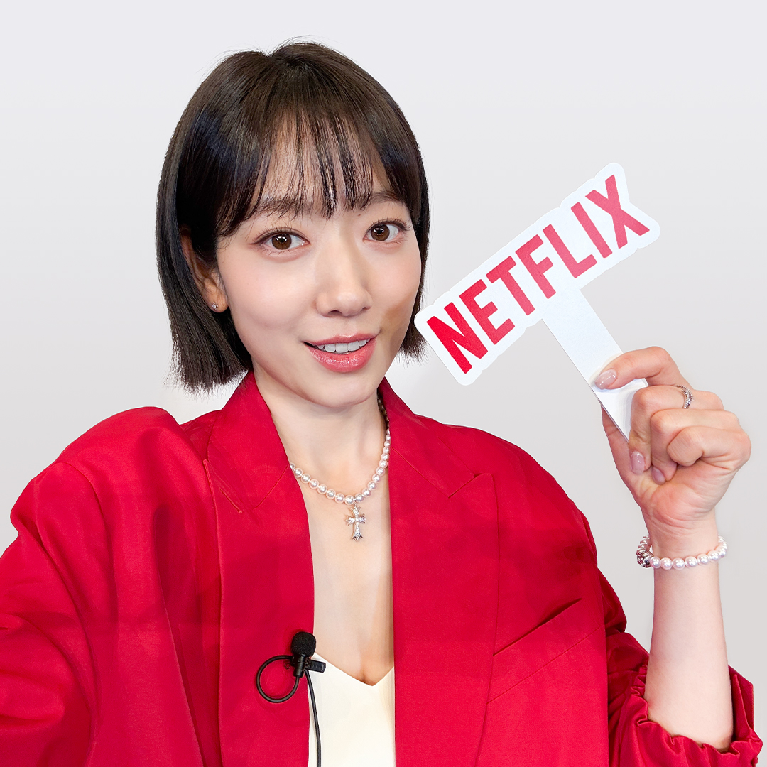 NetflixKR's tweet image. 이렇게 귀여워서 이 험한 위장 잠입을 어떻게 헤쳐나가려고..

증권가 엘리트 홍금보의 말단 사원 위장 잠입기 &amp;lt;언더커버 미쓰홍&amp;gt;, 지금 넷플릭스에서.
