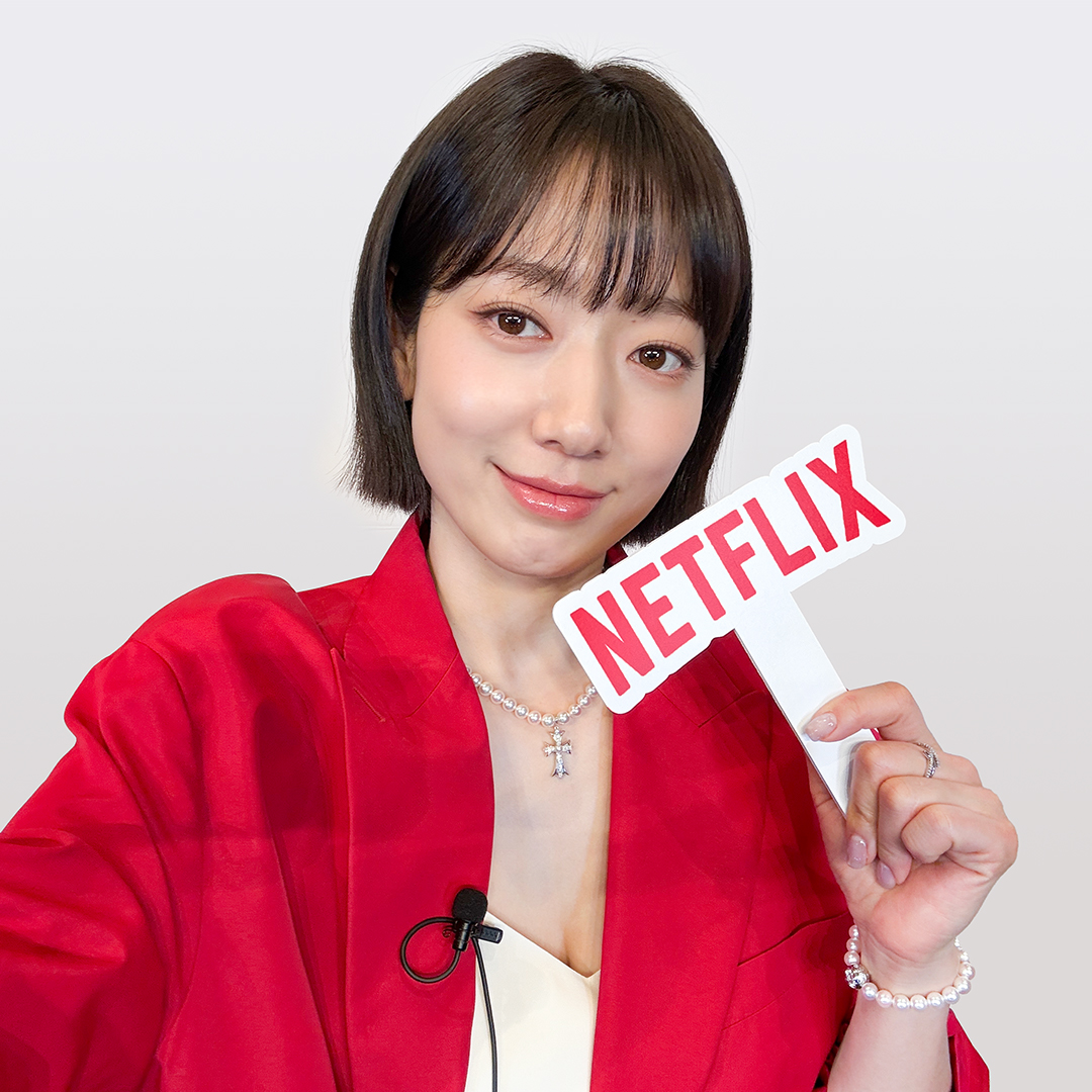 NetflixKR's tweet image. 이렇게 귀여워서 이 험한 위장 잠입을 어떻게 헤쳐나가려고..

증권가 엘리트 홍금보의 말단 사원 위장 잠입기 &amp;lt;언더커버 미쓰홍&amp;gt;, 지금 넷플릭스에서.