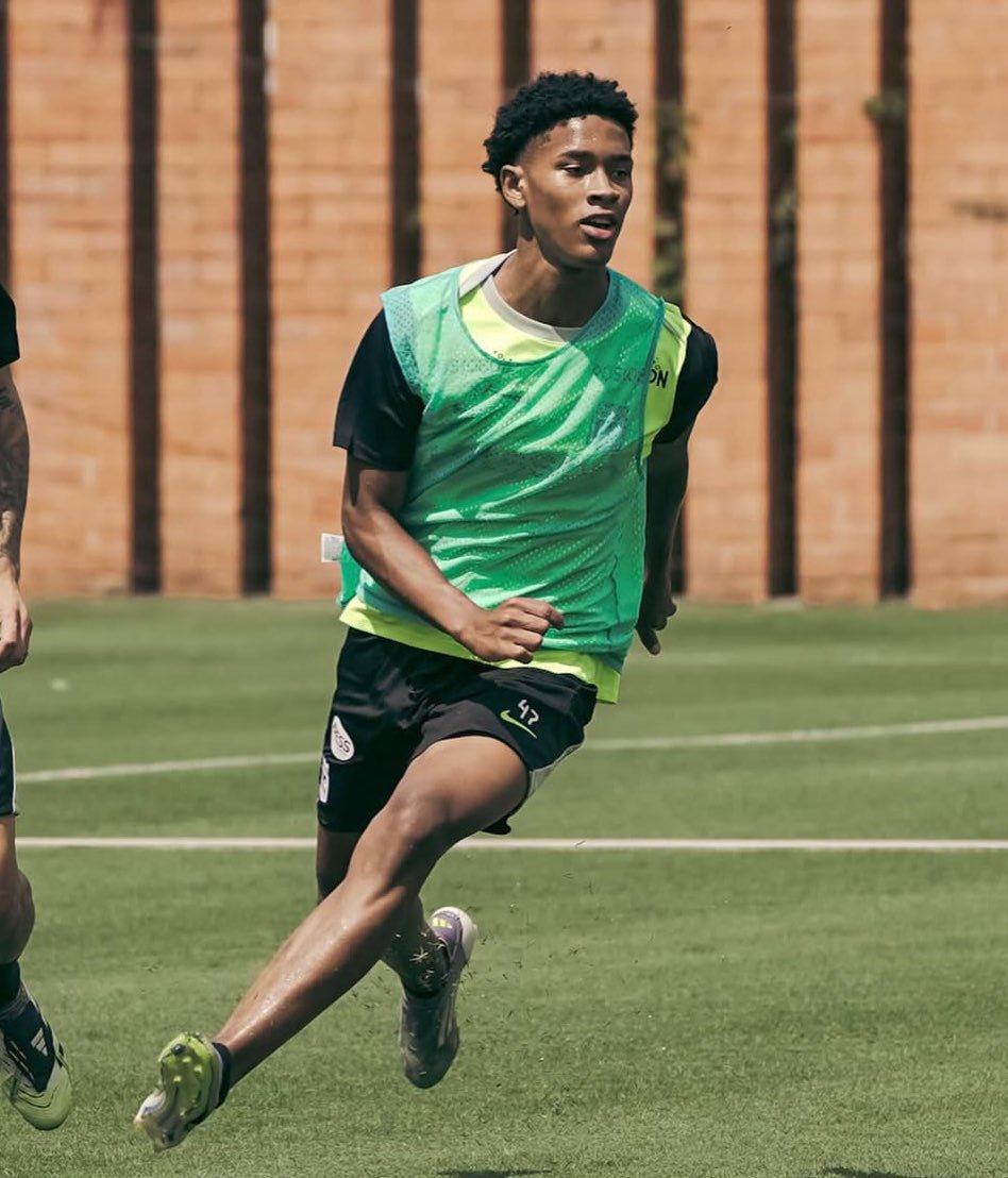 #DatoVerdolaga Milton Casco se convirtió en el jugador #969, argentino #107, entrerriano #4 en jugar un partido oficial con la camiseta de <a href="/nacionaloficial/">Atlético Nacional</a>.

En cuanto a Nicolás Santiago Rodríguez, fue el jugador #970, colombiano #790, guaviarense #1.

Y Matías Lozano Quiroz,