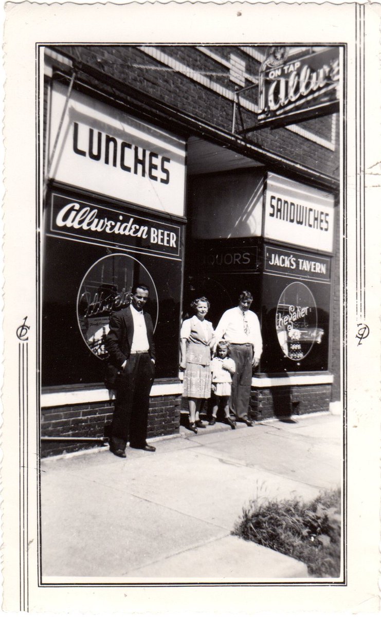 Chipp Inn tweet media