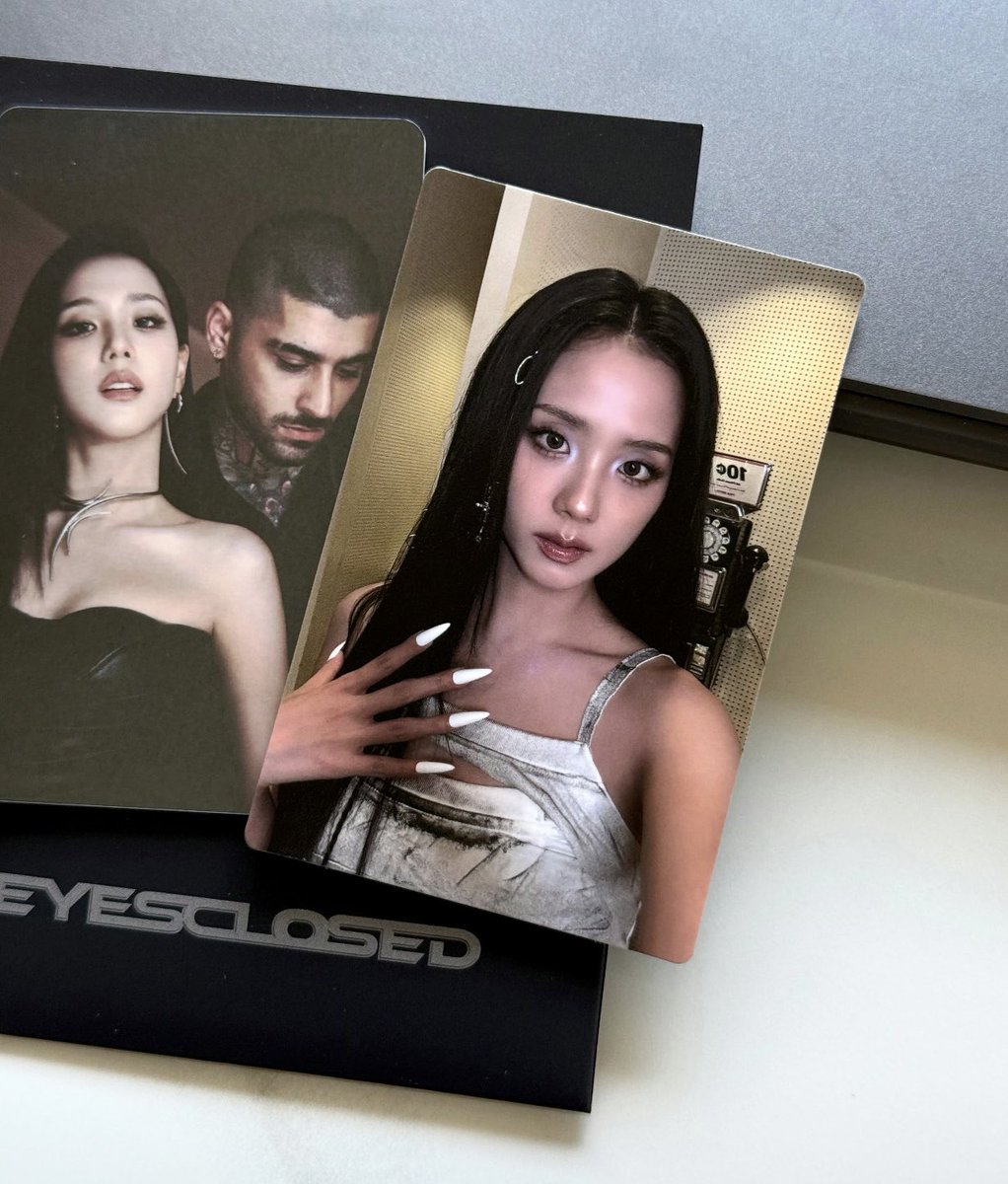rubychulichaen9's tweet image. (pre) qq music 🇨🇳 nfc รอบ2 #EYESCLOSED 

สนใจ dm ➡️ @rubychulichaeng 
#ตลาดนัดบพ #ตลาดนัดblackpink #JISOO