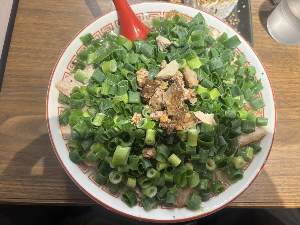 特製塩そば チャーシュー大盛ネギ大盛 おにぎり【麺屋7.5Hz みなと弁天