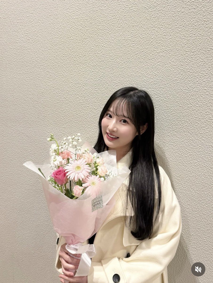 Pocochaで無料でコインを集める方法 1.ログインボーナス 2.ぽこボックス ライブ配信を視聴している間、一定の条件を達成することで無料でコインが付与されます。  他詳しいことにつきましては、下記のURLのサイトをご一読下さい。