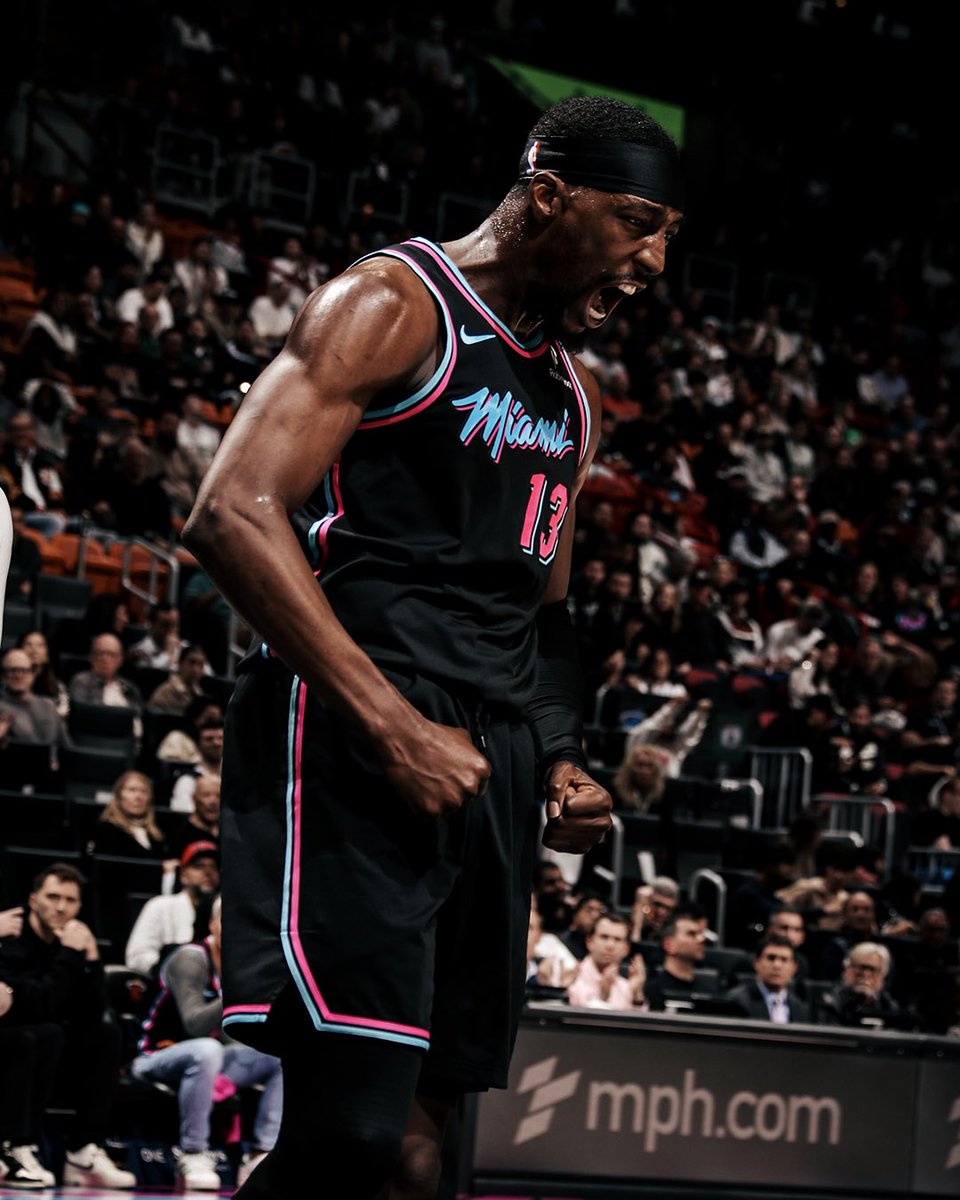 BAM ADEBAYO VS THUNDER 🚨

 - 32 MIN
- 30 PTS
- 12 REB
- 4 AST
- 6/10 3PM (career high)
- 6/6 FTM