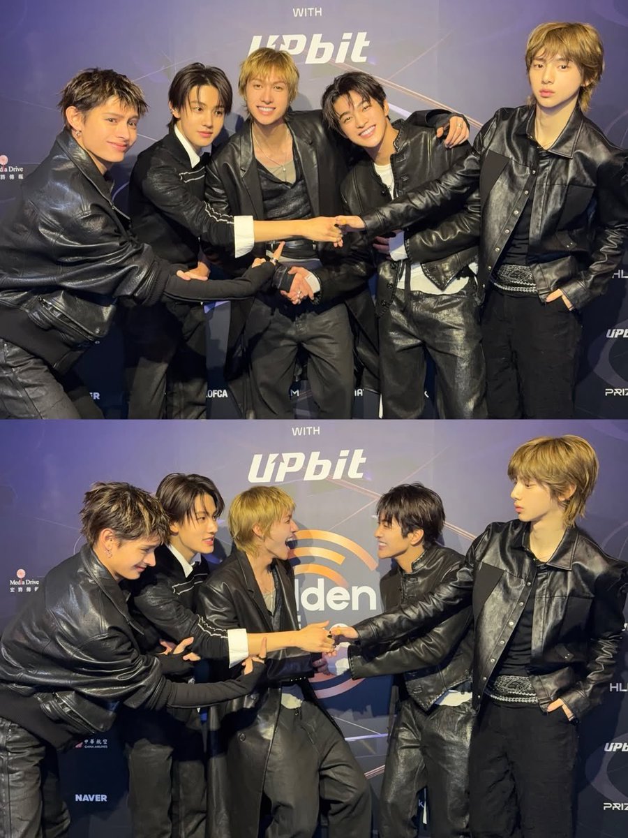 Chromelines's tweet image. ️️️️ ️️️️
A tiny recap from the Golden Disc Awards, and yes, the happiness filled in here and there, every corner.
(✦ @zhaoyufatn )
 ️️️️