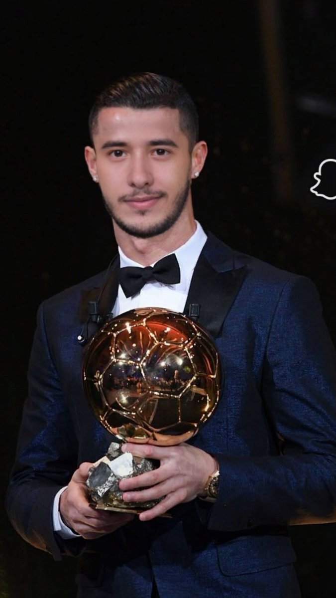 alwaleedrl's tweet image. دخولي إلى مجتمع كرسبر ليس صدفة ولا مجرد انضمام، بل خطوة واعية نحو مساحة تجمع الطموح، المعرفة، والقوة. أشكر كل من صنع لهذا المجتمع قيمته، وأدخل اليوم براس مرفوع، بثقة وكبرياء، عازمًا على التعلّم، المشاركة، وصناعة أثر يُذكر. هنا يبدأ فصل جديد، والقمم لا تزار بل تُصنع شكراً@crespor