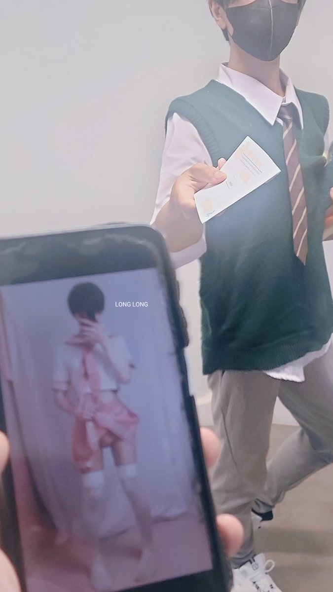 LONG LONG tweet media