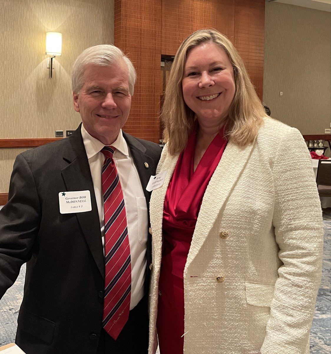 KimforSenateVA's tweet image. What an amazing evening! I spoke with so many great and interesting people at the Virginia Beach Republican Committee 2026 Legislative Send-off Dinner, including former Governor Bob McDonald. Thanks to all who offered their support! #kimforVa #Kimforsenateva #VirginiaBeach