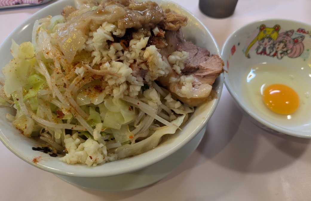 成蹊前ラーメン　吉祥寺
ラーメン大　TP生卵