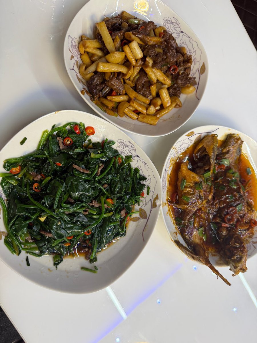 sichengupdate's tweet image. 260118 🫧

Remember to eat lunch
This is mine 👆
🍚
Taxi Driver
I’ve been enjoying it a lot recently~
I especially watch it while eating
Have a nice day~
Rest well
Get plenty of rest
Have a great day~