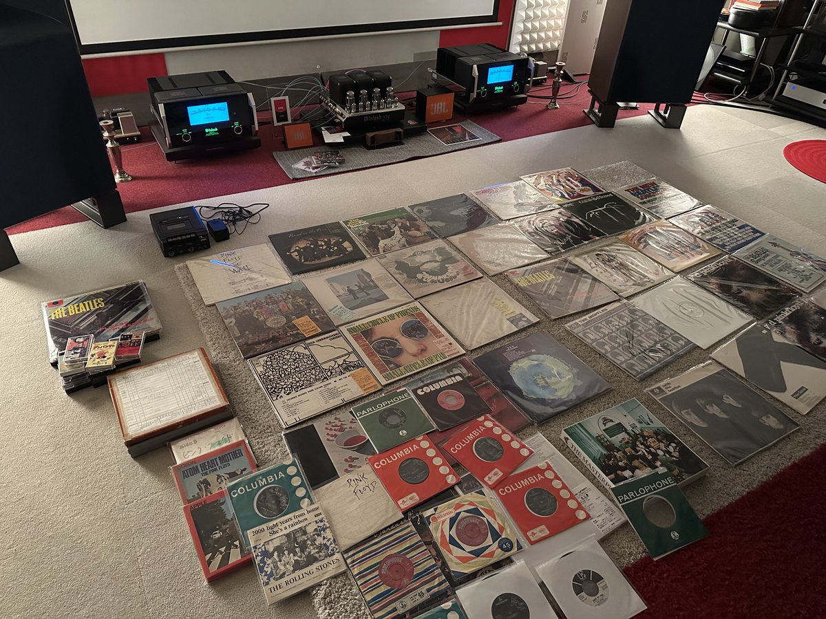 ottiena's tweet image. 高級オーディオで、名盤・希少盤・高音質盤・テストプレス盤・オープンリール・カセット等を堪能するオフ会。集結した盤がどれも激レアすぎて総資産額がマジでヤバい😆
