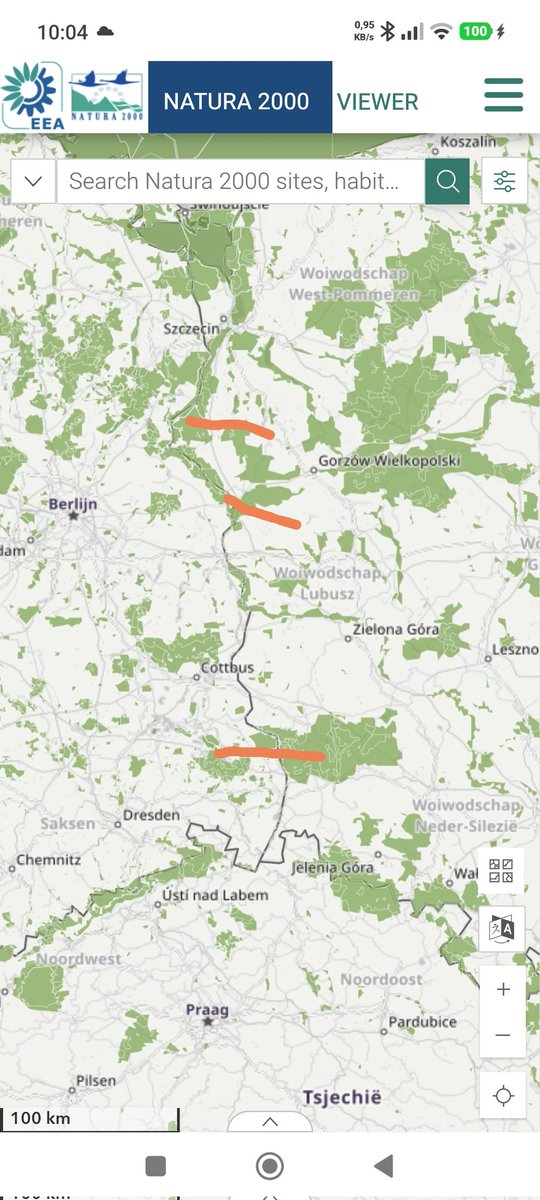 CeesCees72's tweet image. De #wolf is niet op natuurlijke wijze spontaan Nederland binnengewandeld, maar via een zorgvuldig aangelegde Wolvensnelweg die van Roemenië via Polen en Duitsland naar Nederland leidt.

De Wolvensnelweg bestaat uit #Natura2000 gebieden die met elkaar zijn verbonden door…