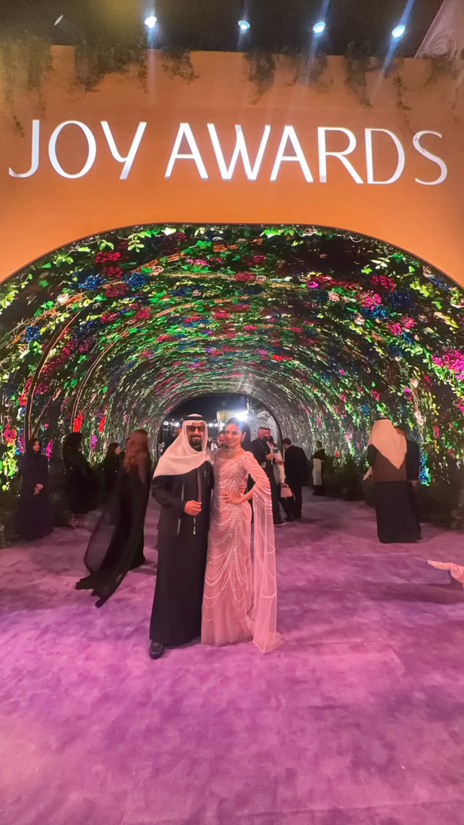 شكراً لكم لتتويج مسلسلكم #شارع_الأعشى كا أفضل مسلسل في الحفل الأجمل والأقوى على مستوى الشرق الأوسط حفل #JoyAwads بنسخة2026
نجاح العمل نجاح لكل أفراده، الف مبروك لصناع العمل ومبروك لمحبينه 😍🤍
والقادم اجمل باذن الله 🤍