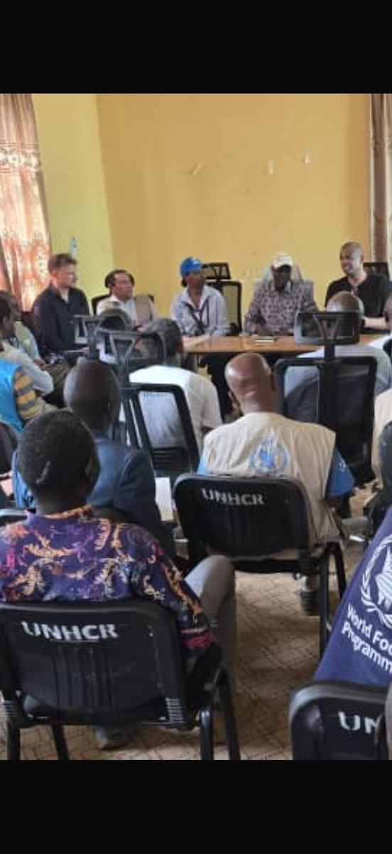 AissatNdiaye's tweet image. Productive joint mission to Itang w/ #Gambella Presidt, ENDF Commander, @RRSEthiopia &amp;amp; @UNICEFEthiopia @WFP_Ethiopia @FAOEthiopia @UNFPAEthiopia @UNEthiopia. We r committed 2 working w/refugees &amp;amp; host communities to encourage shared resources and support peaceful coexistence 🌍💧