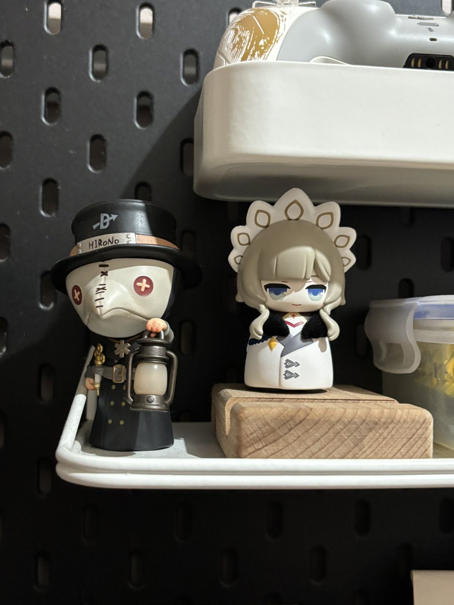 megitatots's tweet image. eyy