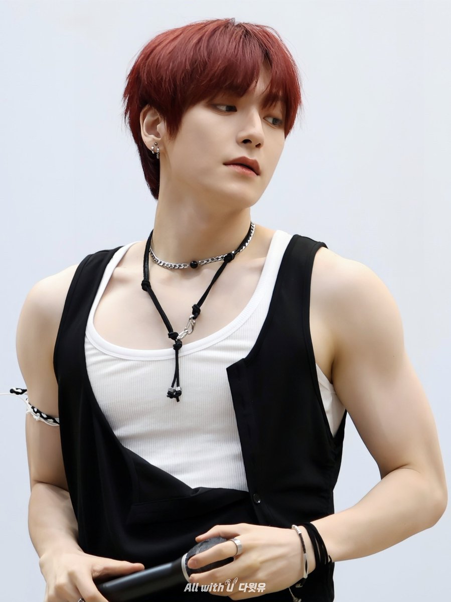 250803 잇다

🖤🤍✨️

#이펙스 #위시 #EPEX #WISH #곽다윗