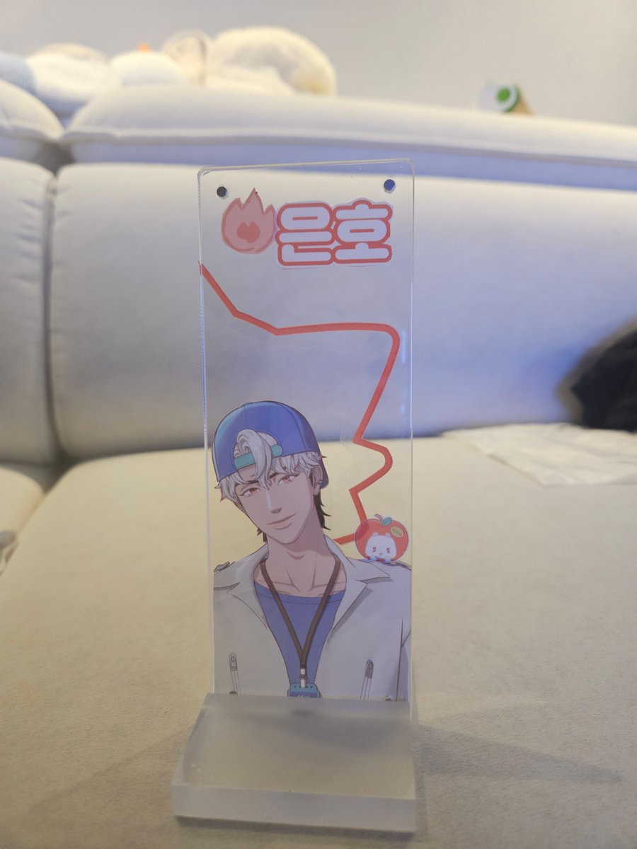 4월의도플리 tweet media