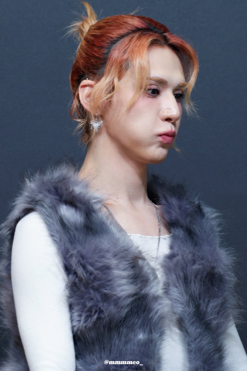 mmmmeo_'s tweet image. 260118 라이징스타 대면팬싸      

밍밍만두 

#XLOV #엑스러브 #WUMUTI #우무티