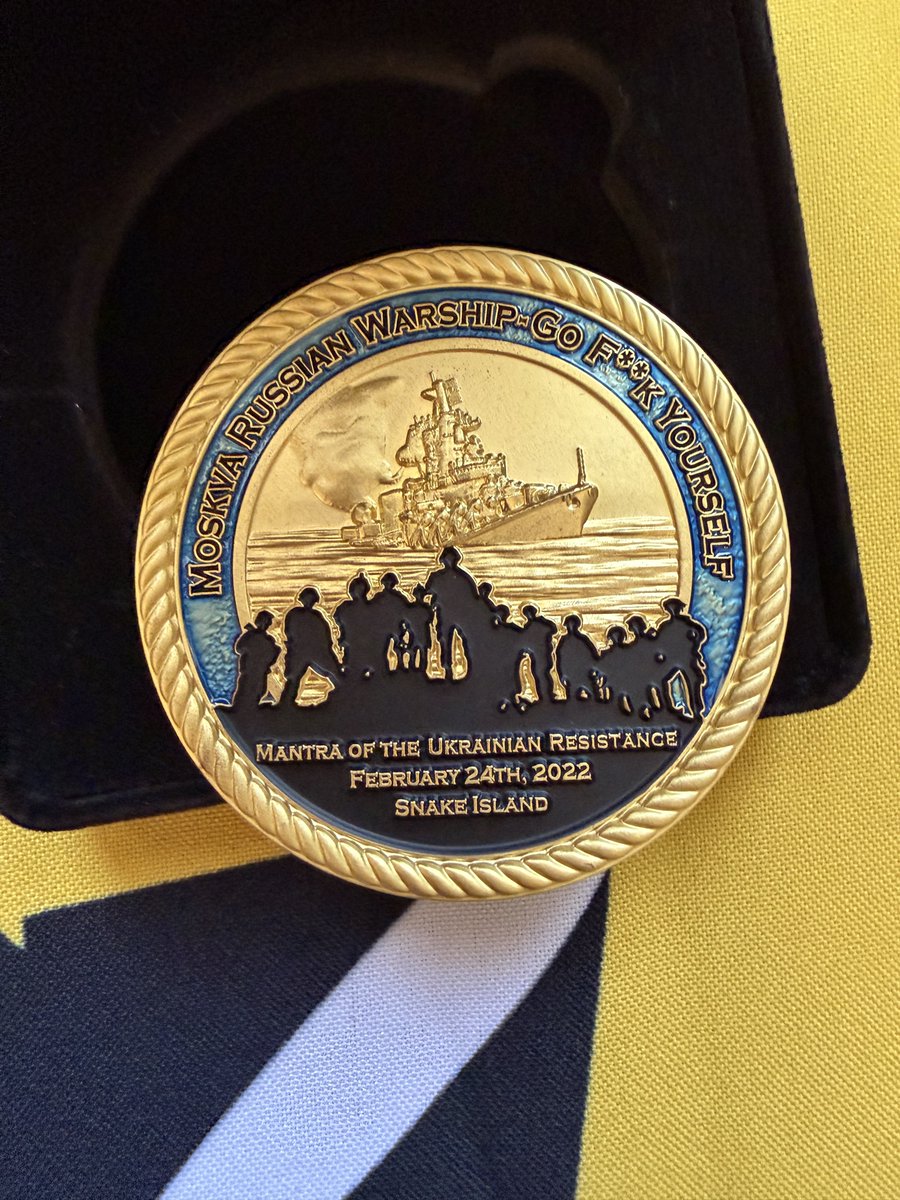 Сьогодні у нас 2 призи на розіграш!

1 місце — топовий ніж Zero Tolerance 0990 із гравіюванням нашого фонду🤝

2 місце — памʼятний коїн з Білого Дому, виготовлений на честь звільнення острову Зміїний та потоплення крейсера «Москва». Унікальна річ, дуже ексклюзивна. 

Щоб взяти