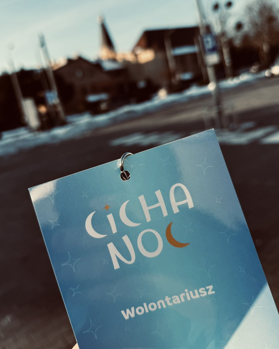 MarcinBelbot's tweet photo. Dziś w Gdyni zbieramy środki w akcji organizaowanej przez fundację Cicha Noc 🤍🩵
#CichaNoc #Gdynia #wGdynia #pomoc #NowaPl @CichaNocFund https://t.co/UuV5qfE5jJ