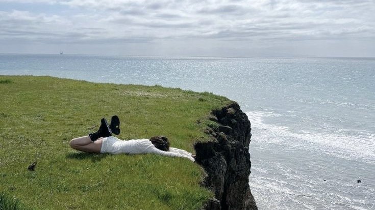 moodyonmoon's tweet image. 