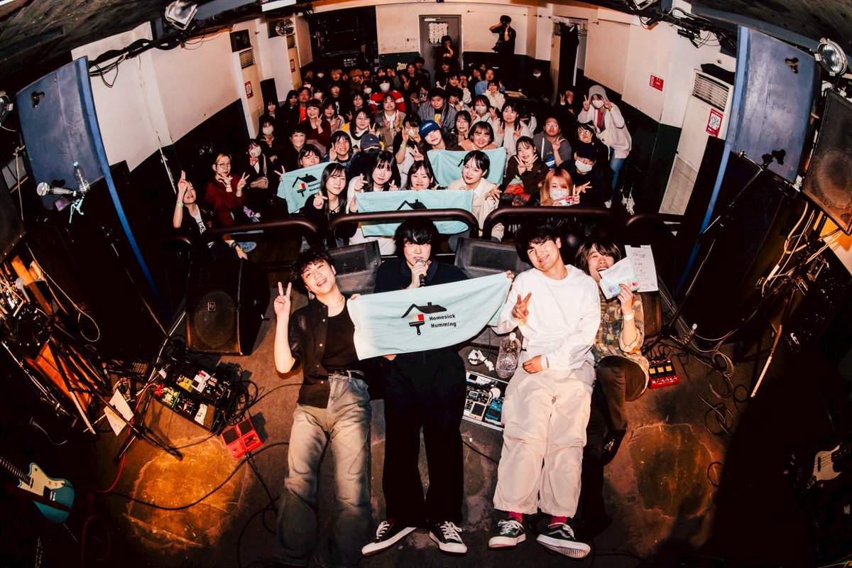 Homesick Humming tweet media